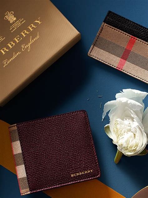 burberry 禮品個人化|Personalised Gifts For Her .